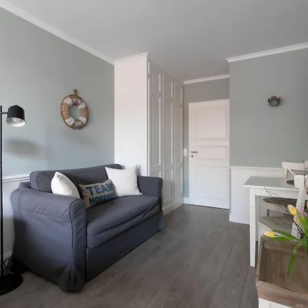 Gelegene Mit Balkon Direkt Im Zentrum Von Spo Lejlighed *