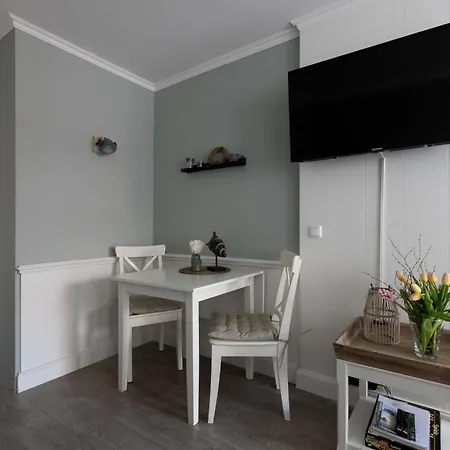 Gelegene Mit Balkon Direkt Im Zentrum Von Spo Apartman Böhl
