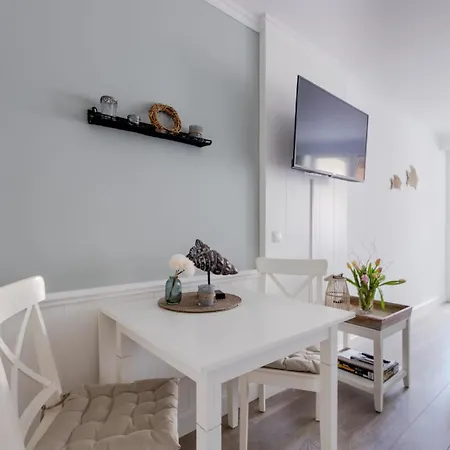 Gelegene Mit Balkon Direkt Im Zentrum Von Spo Apartment